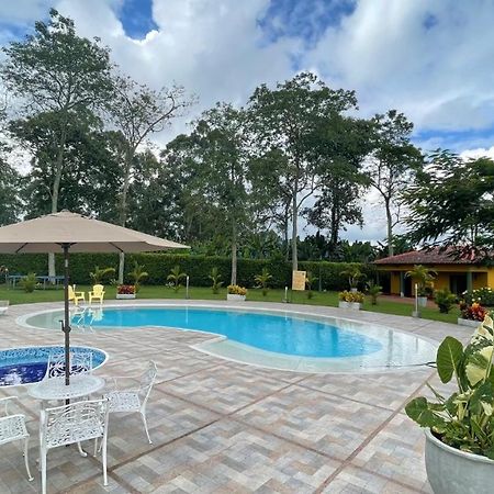 Praga Hotel Campestre 아르메니아 외부 사진