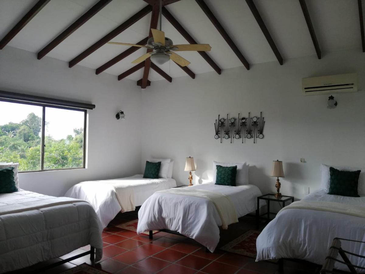 Praga Hotel Campestre 아르메니아 외부 사진