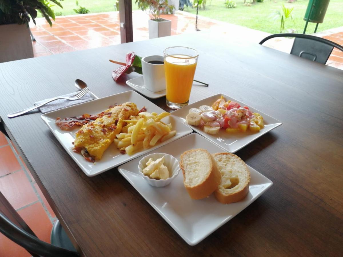 Praga Hotel Campestre 아르메니아 외부 사진