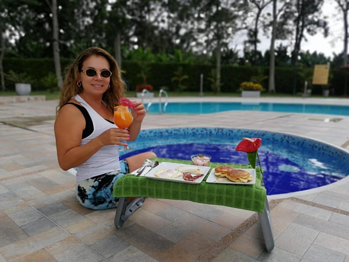 Praga Hotel Campestre 아르메니아 외부 사진